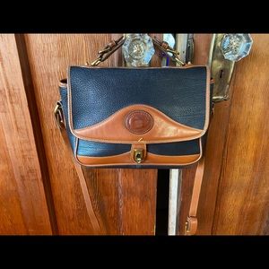 Vintage Dooney and Burke satchel crossbody